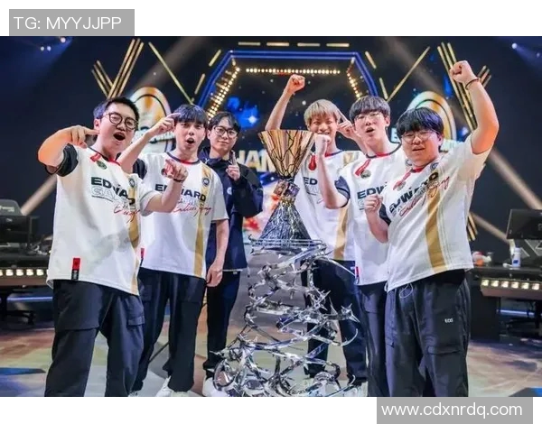 s15电竞总决赛和平精英引发EDG比赛经验争议的热烈讨论 s15电竞总决赛和平精英引发EDG比赛经验争议的热烈讨论